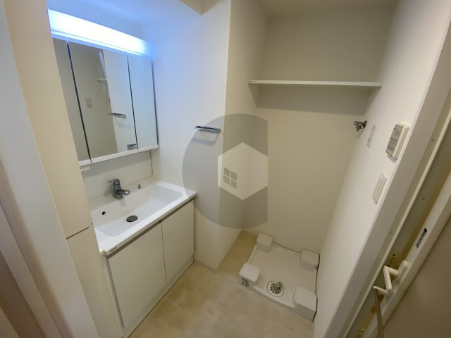 ソルテラスOSAKA EAST GATEの洗面所