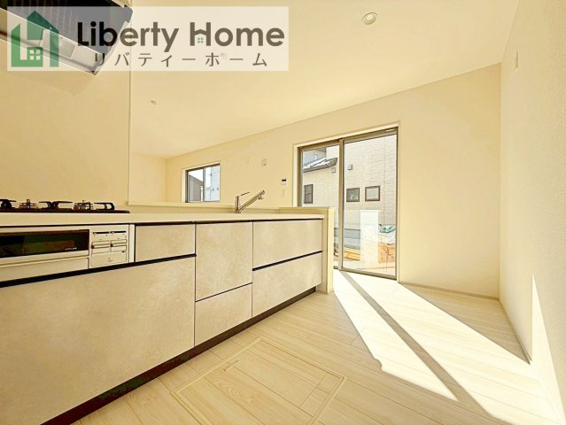 石岡市府中第1　新築戸建　2号棟のキッチン