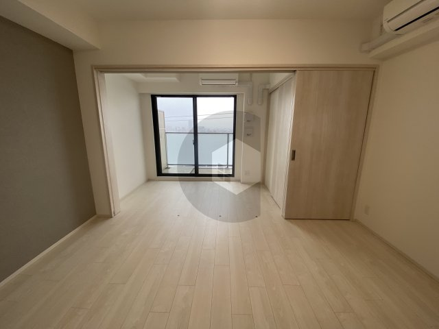 ソルテラスOSAKA EAST GATEの居間・リビング