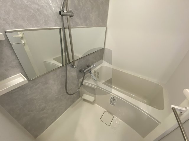 ソルテラスOSAKA EAST GATEの浴室