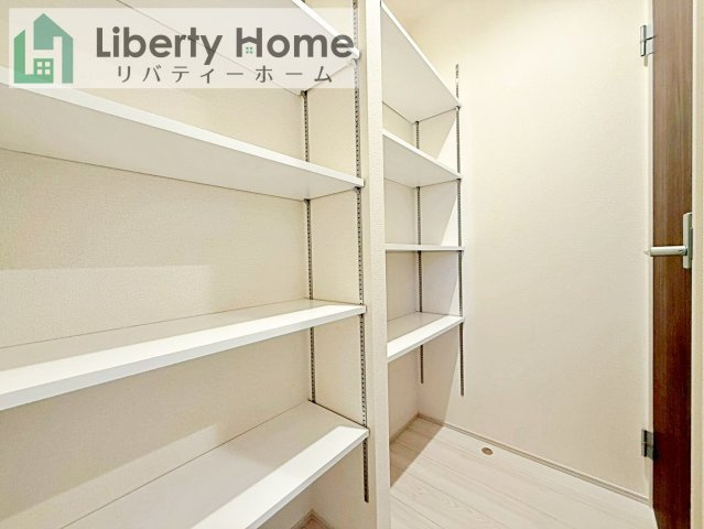 石岡市府中第1　新築戸建　3号棟の収納