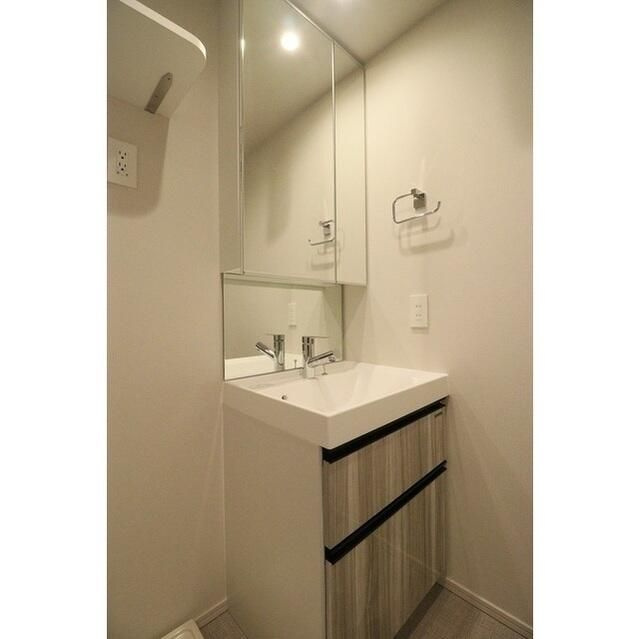 グランデ　エテルノの洗面所