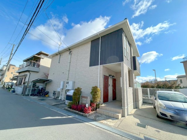 アルンドー・インディカの外観