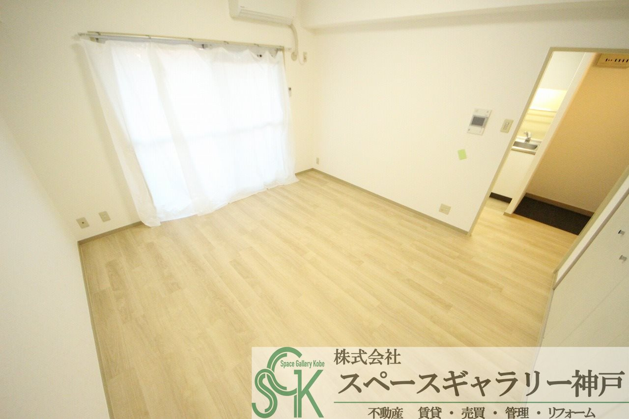 学が丘カレッジハイツの居間・リビング|※お部屋により仕様が異なる場合があります※家具・家電はありません※