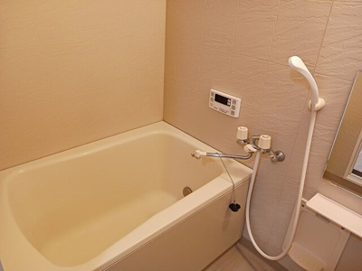 【浴室】 | アーバンハイツ岩崎Ｂ | 追い焚き機能