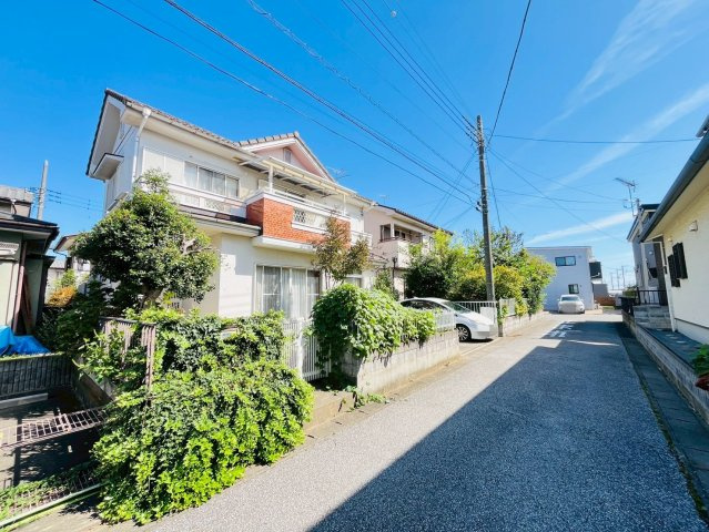 【前面道路含む現地写真】 | 本庄市下野堂　中古戸建