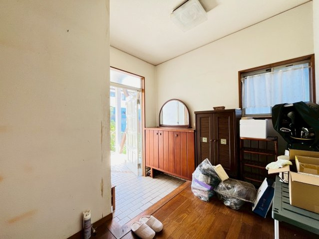 【玄関】 | 本庄市下野堂　中古戸建