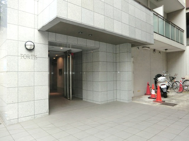 オーキッドレジデンス浦和のエントランス|★建物エントランスの画像です★
