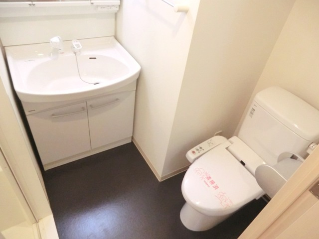 オーキッドレジデンス浦和のトイレ|★トイレ画像・温水洗浄便座付き★