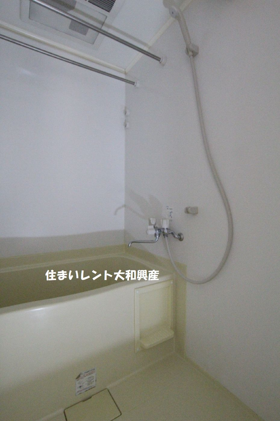 ルミナス町田の浴室