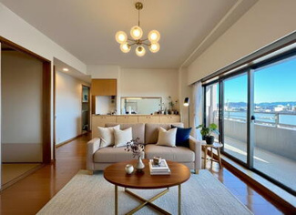  | ポレスター近江八幡 | 18.8帖の家具配置しやすいLDKは大型窓があり、明るい空間です。
※こちらの写真は、AIによるホームステージングで家具をイメージしたものです。実際のお部屋には家具は設置されておりません。