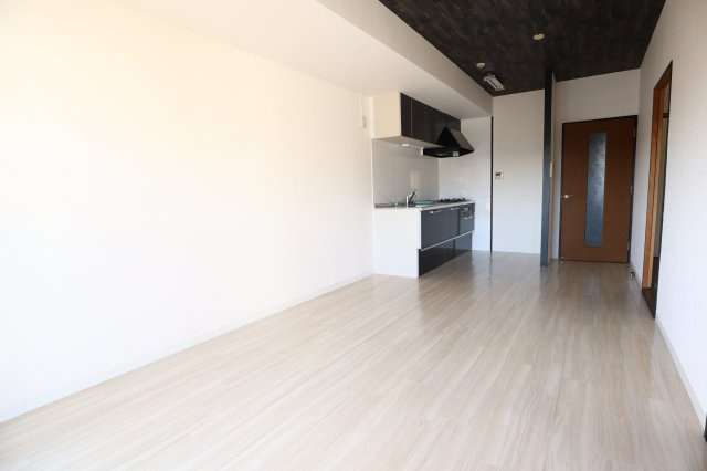 グレイスヴィラの居間・リビング