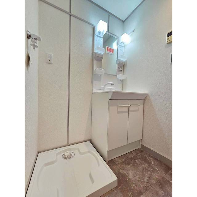 中島第2ビルの洗面所