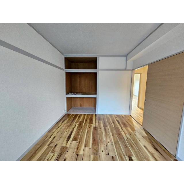 中島第2ビルの内装