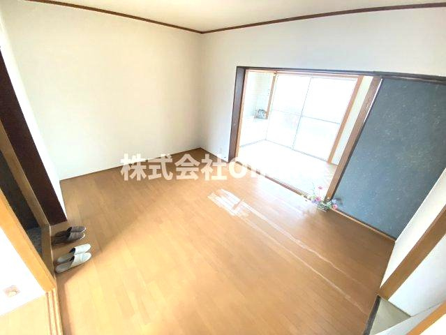 【居間・リビング】 | 朝風マンション1番館