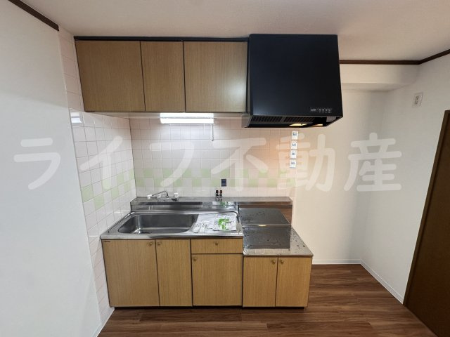 ドミール新深江のキッチン