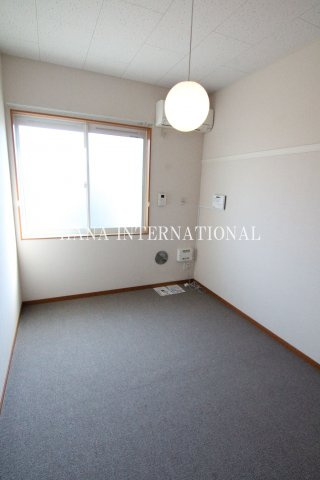 ラポールⅠの居間・リビング