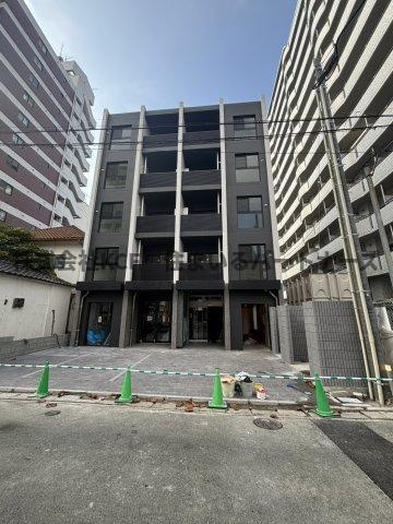 GlanZ　六ツ門の駐車場