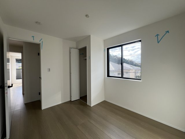 ～大人の余裕～行けば納得の環境【鎌倉市二階堂】新築戸建の洋室|個人の部屋や寝室として使える洋室です