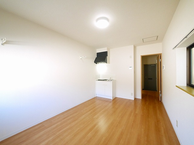 佐紀町平屋の洋室