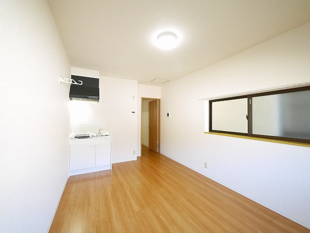 佐紀町平屋の洋室