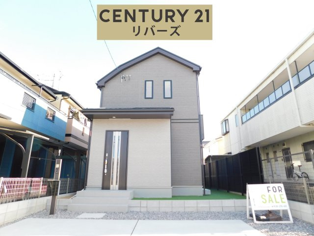 名古屋市港区東蟹田の新築一戸建の外観|◇限定１棟◇　　新価格！！いつでも見学出来ます♪（お問合せ当日、平日、水曜、夜間でもＯＫ）　敷地５０．３４坪　長期優良住宅♪　駐車並列３台ＯＫ　南に人工芝の庭付き♪　全室南向き、陽当たり良好！！