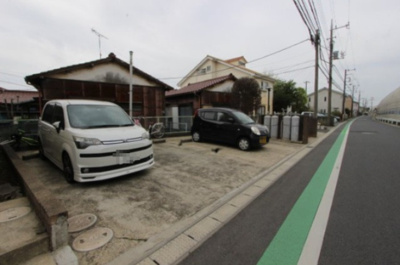 【駐車場】 | ヒルズ・ランドアイ