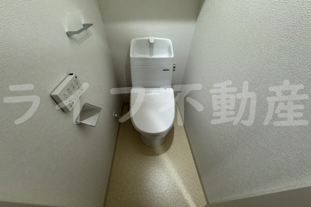 ジャカルタ519のトイレ|落ち着いたトイレです