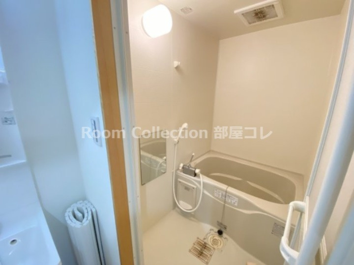 イースクエア並木の浴室|※同物件他部屋写真
反転の場合有