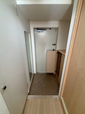 ディオレクレスト東心斎橋の玄関