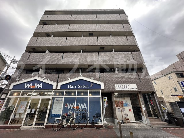 ドムール緑橋の外観