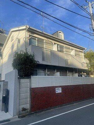 世田谷区弦巻4丁目のアパートの画像