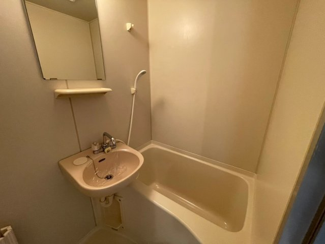 エステートピア小倉の浴室