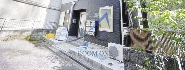 ゼネラルハイツ南花畑のエントランス|エントランスです。