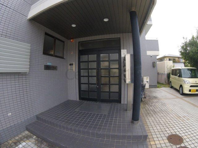 【エントランス】 | グランディア甲東園
