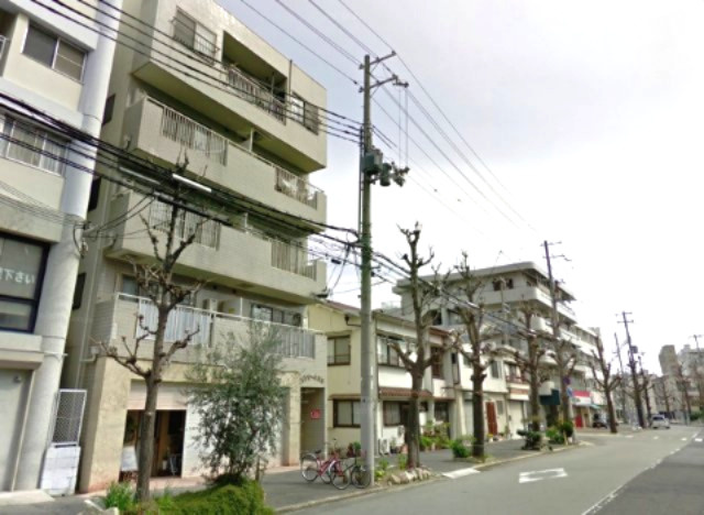 エトワール王子の外観