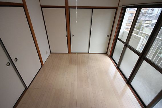 エトワール王子の内装