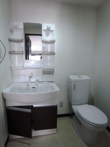 エスポワール加納町の洗面所