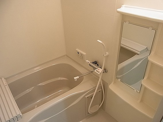 エスポワール加納町の浴室