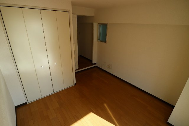 眺港苑の居間・リビング