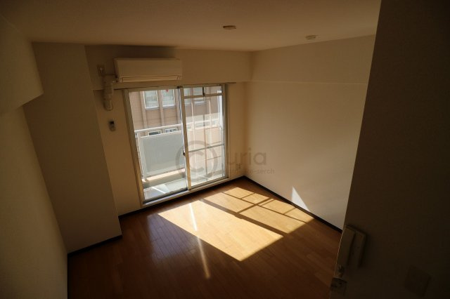 眺港苑の居間・リビング