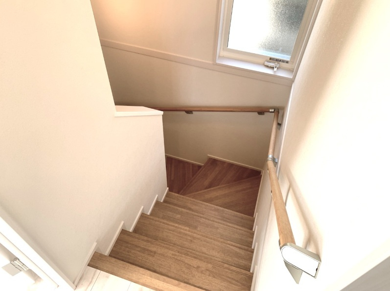 三条町貸家の収納