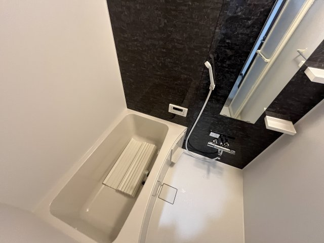 ウィステリア神戸湊川の浴室