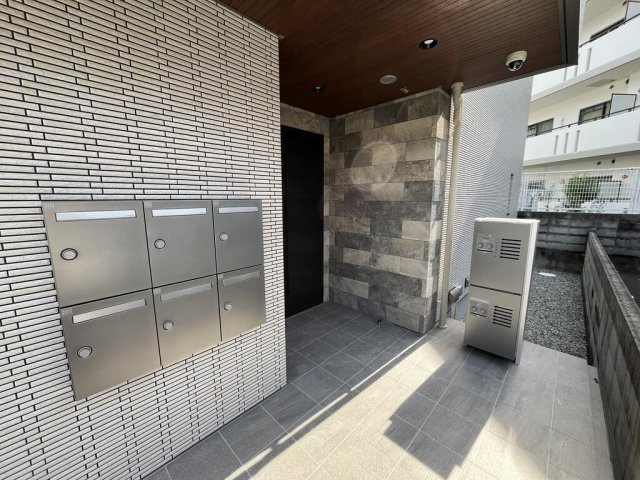 サザンエスト甲東1F｜追い焚き バルコニー 分割可 シャワー付洗面台