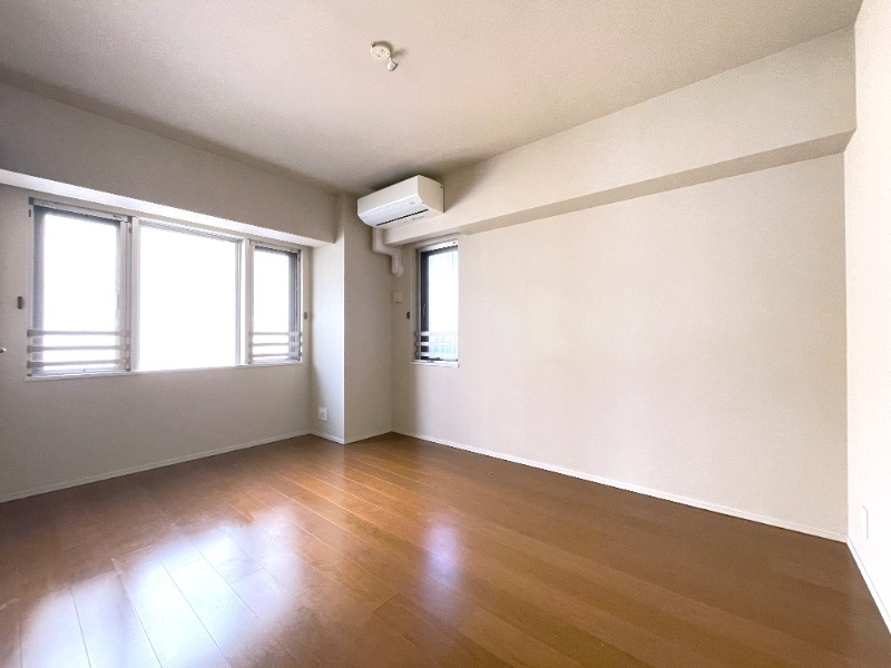 ザ・パークハウス芦屋春日町の居間・リビング