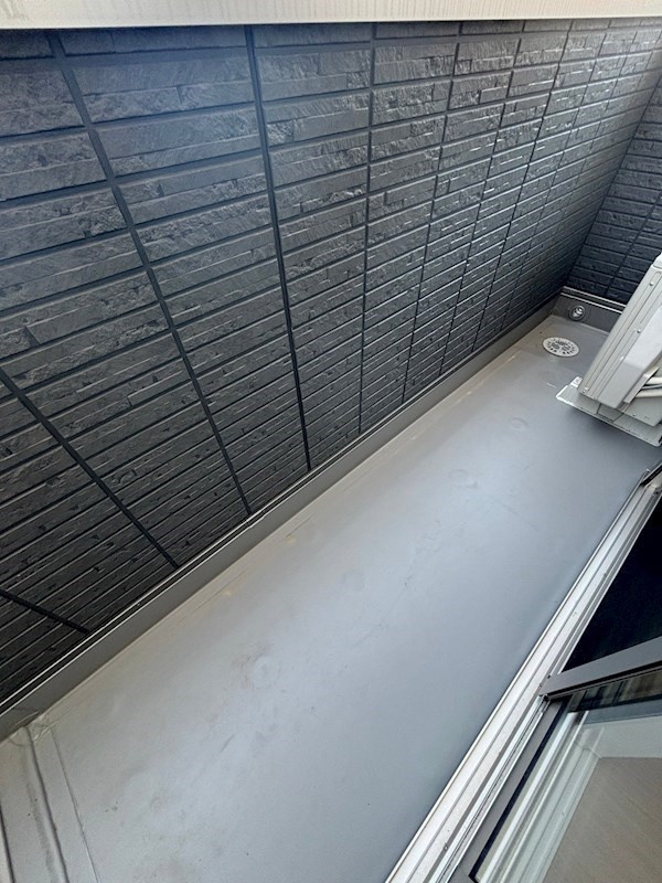 ヴェラ　ロホのバルコニー