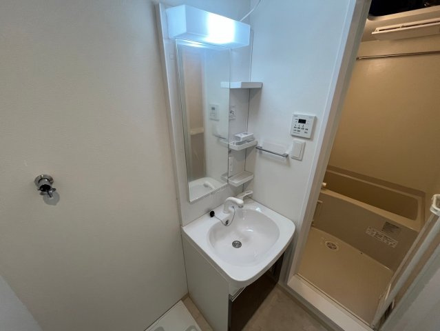 F asecia aireの洗面所