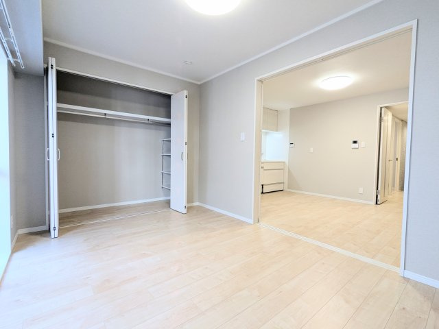 菊川グリーンハイツの寝室|～主寝室写真～