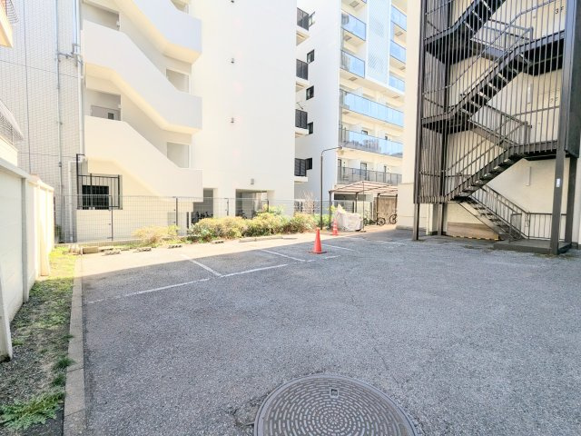 菊川グリーンハイツの駐車場|～敷地内駐車場 写真～