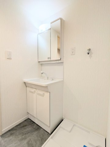 菊川グリーンハイツの独立洗面台|～洗面化粧室写真～